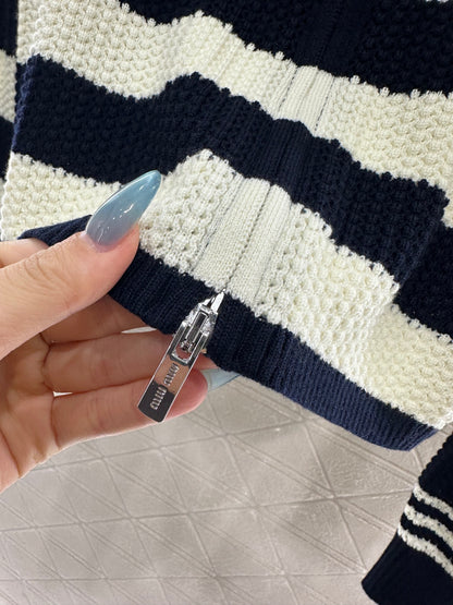 25fw Collar knit striped cardigan