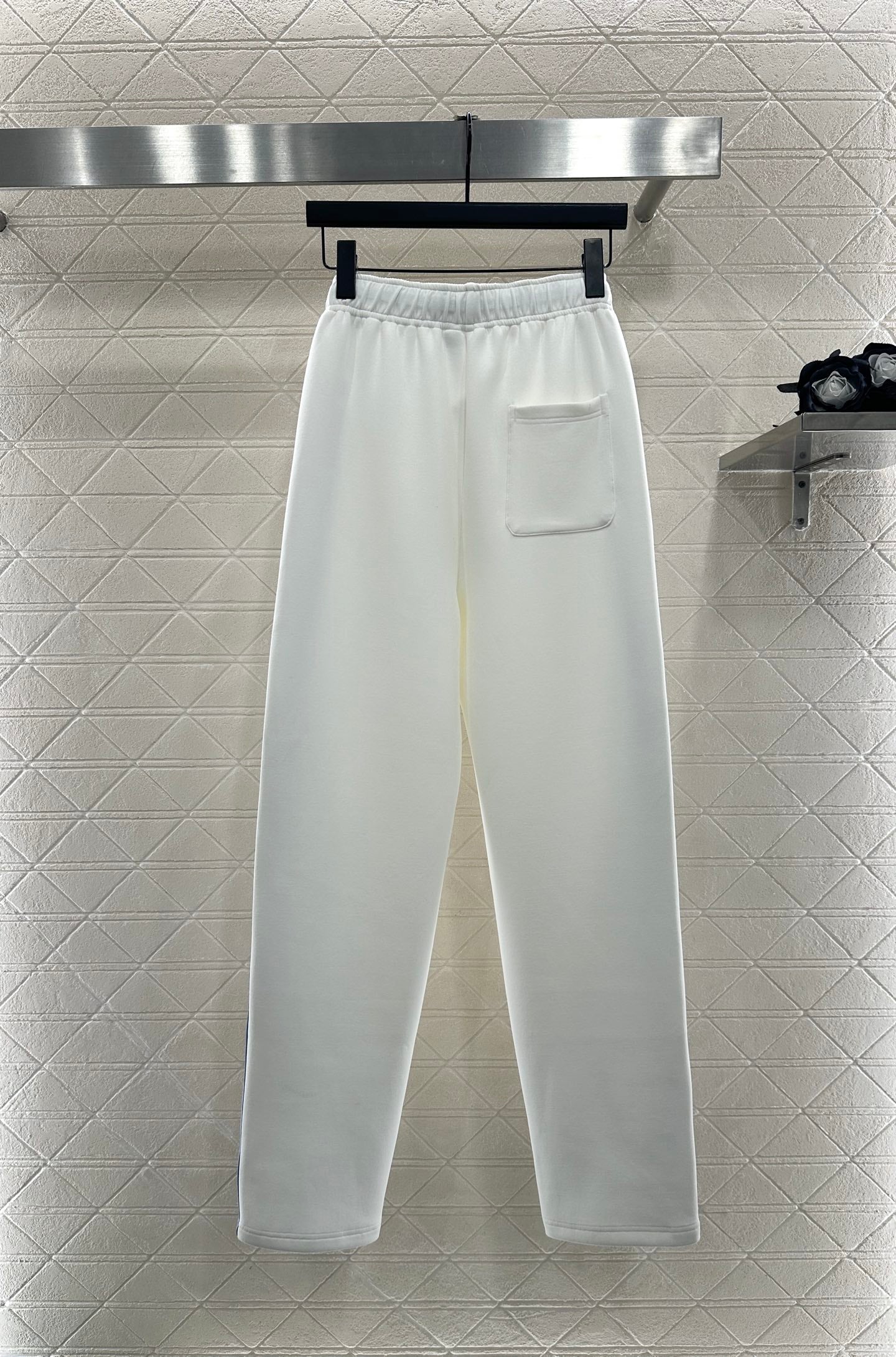 25fw Shoulder cut color zipper jacket and pants set