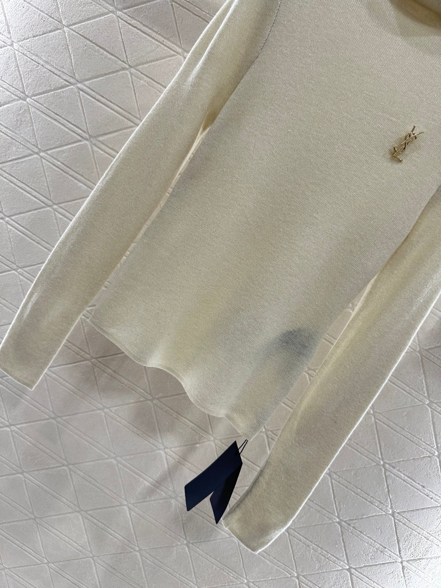 25fw High neck brooch base shirt