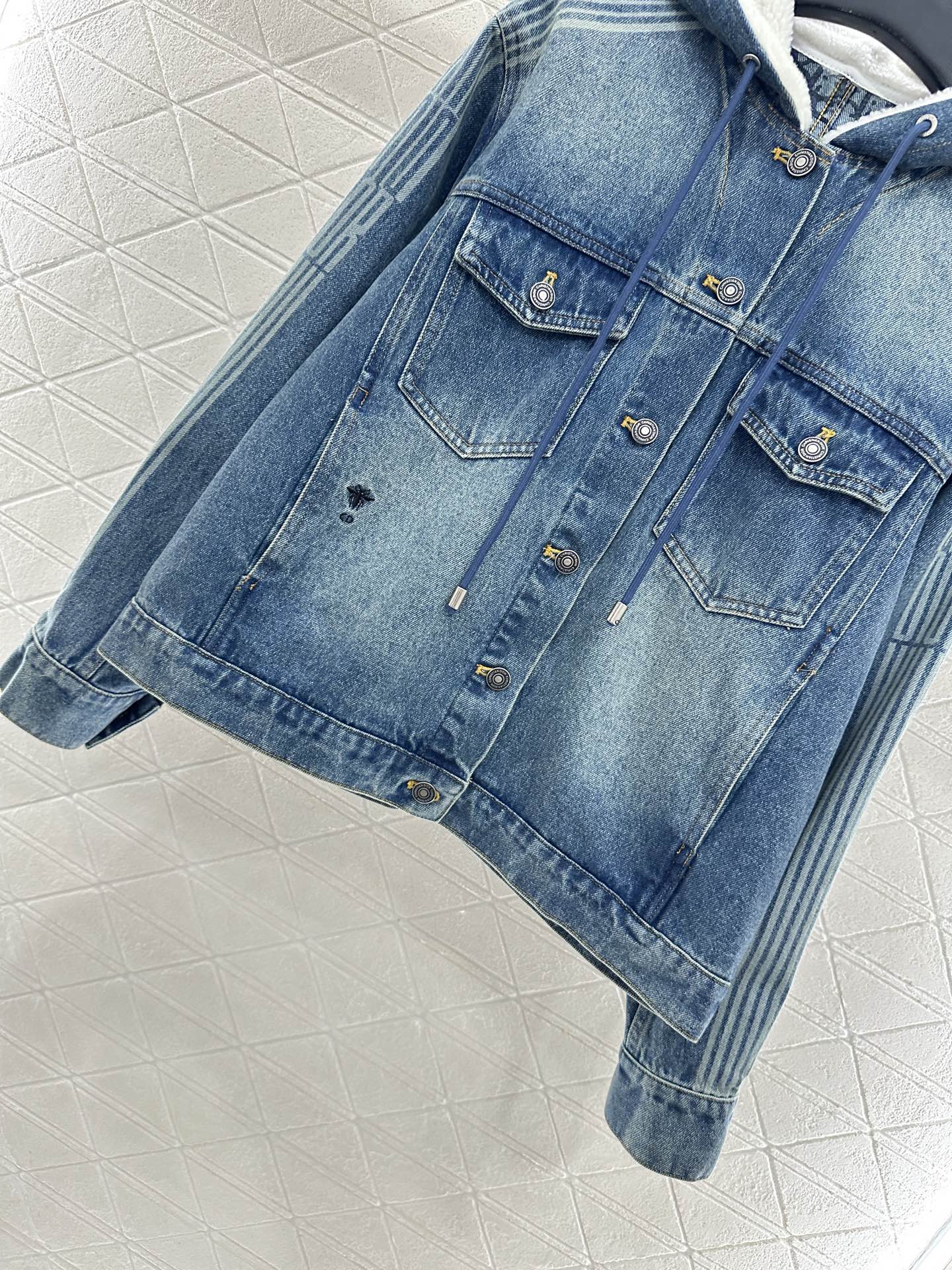 25fw Hooded plush denim jacket