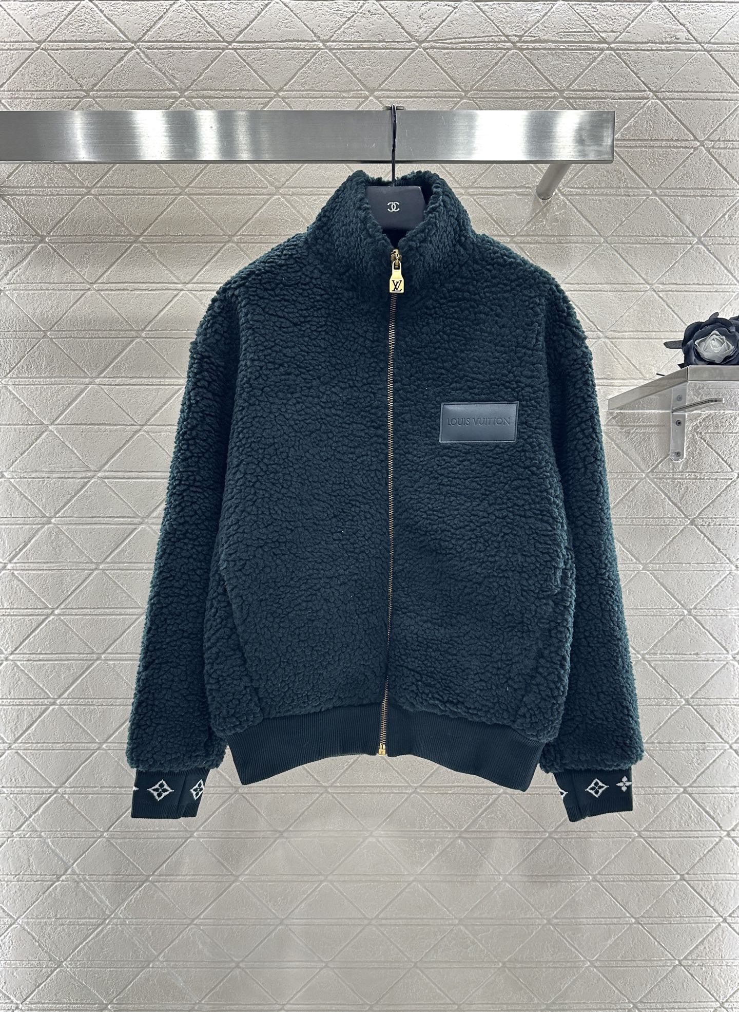 25fw Teddy plush zipper jacket