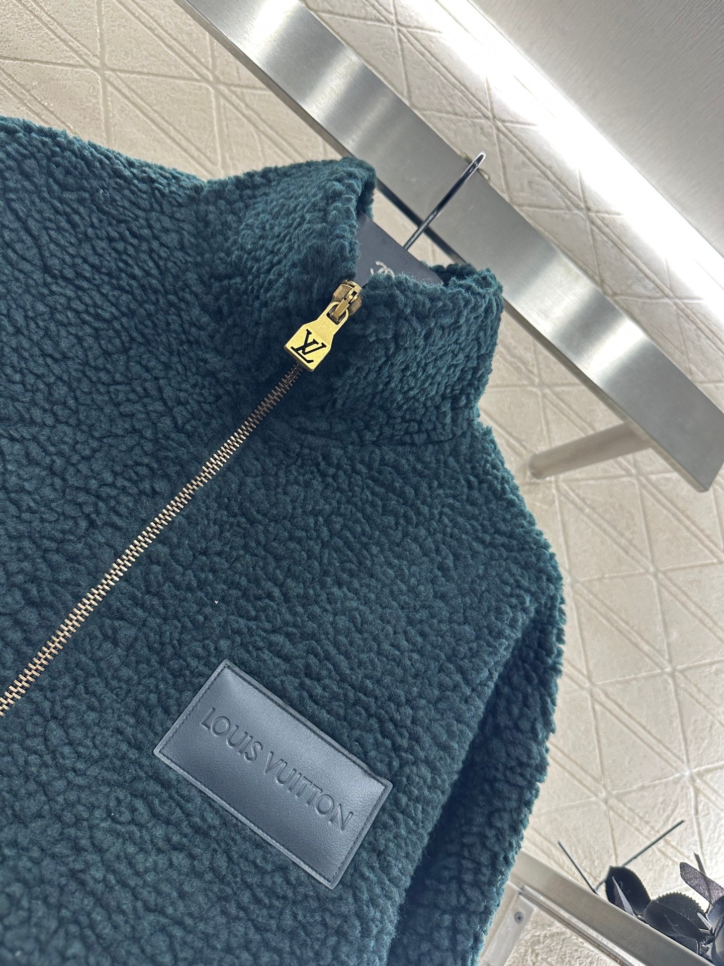 25fw Teddy plush zipper jacket