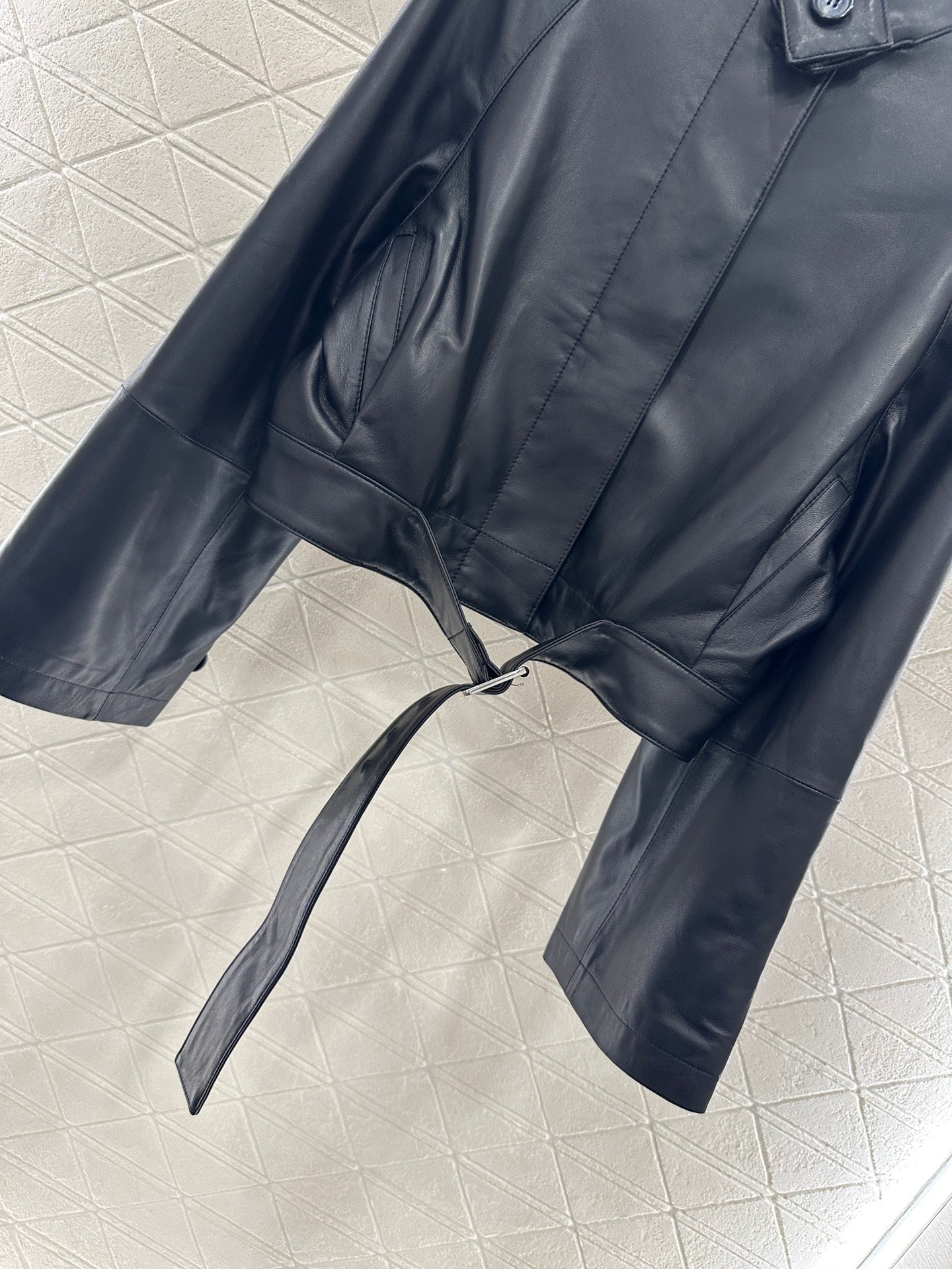 25fw Buckled lambskin jacket