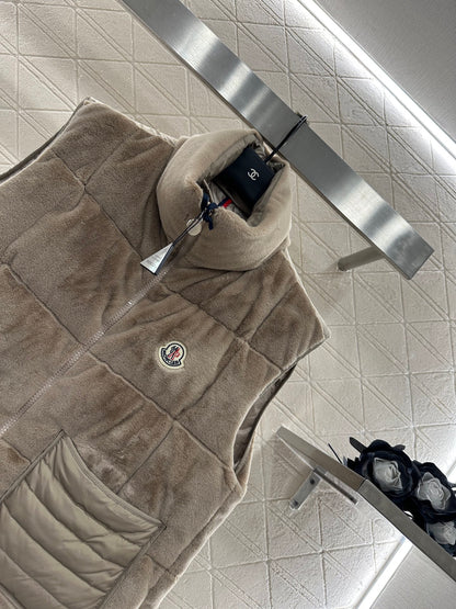 25fw Standing collar down vest