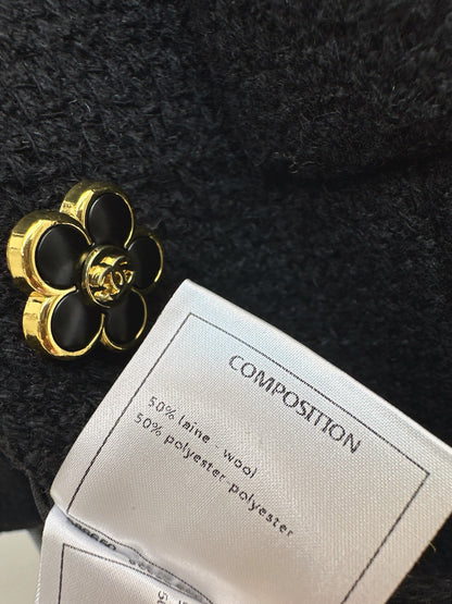 25fw Contrasting lapel jacket