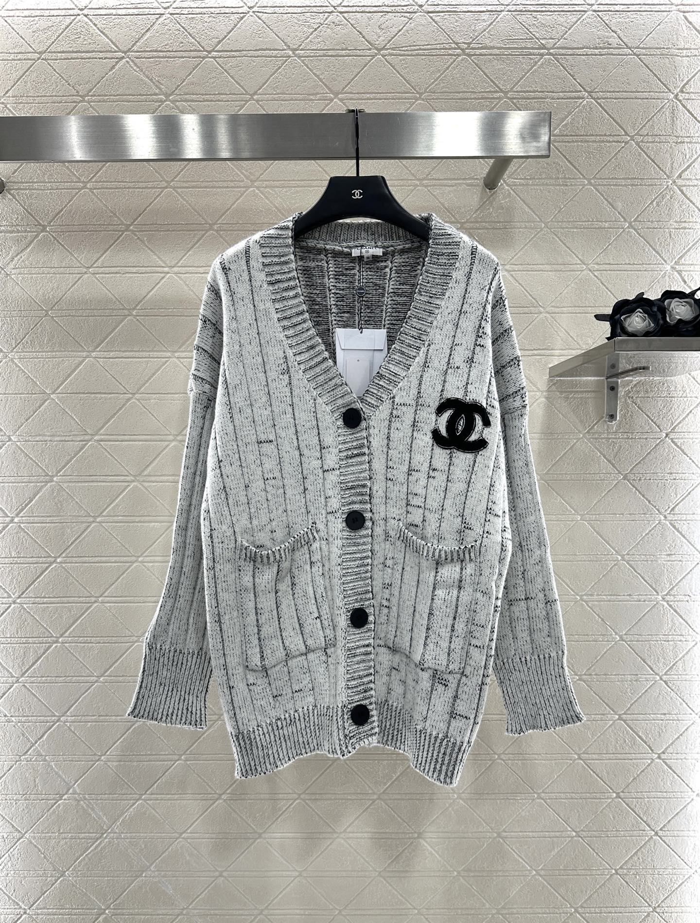 25fw Plush Double C Knitted Cardigan