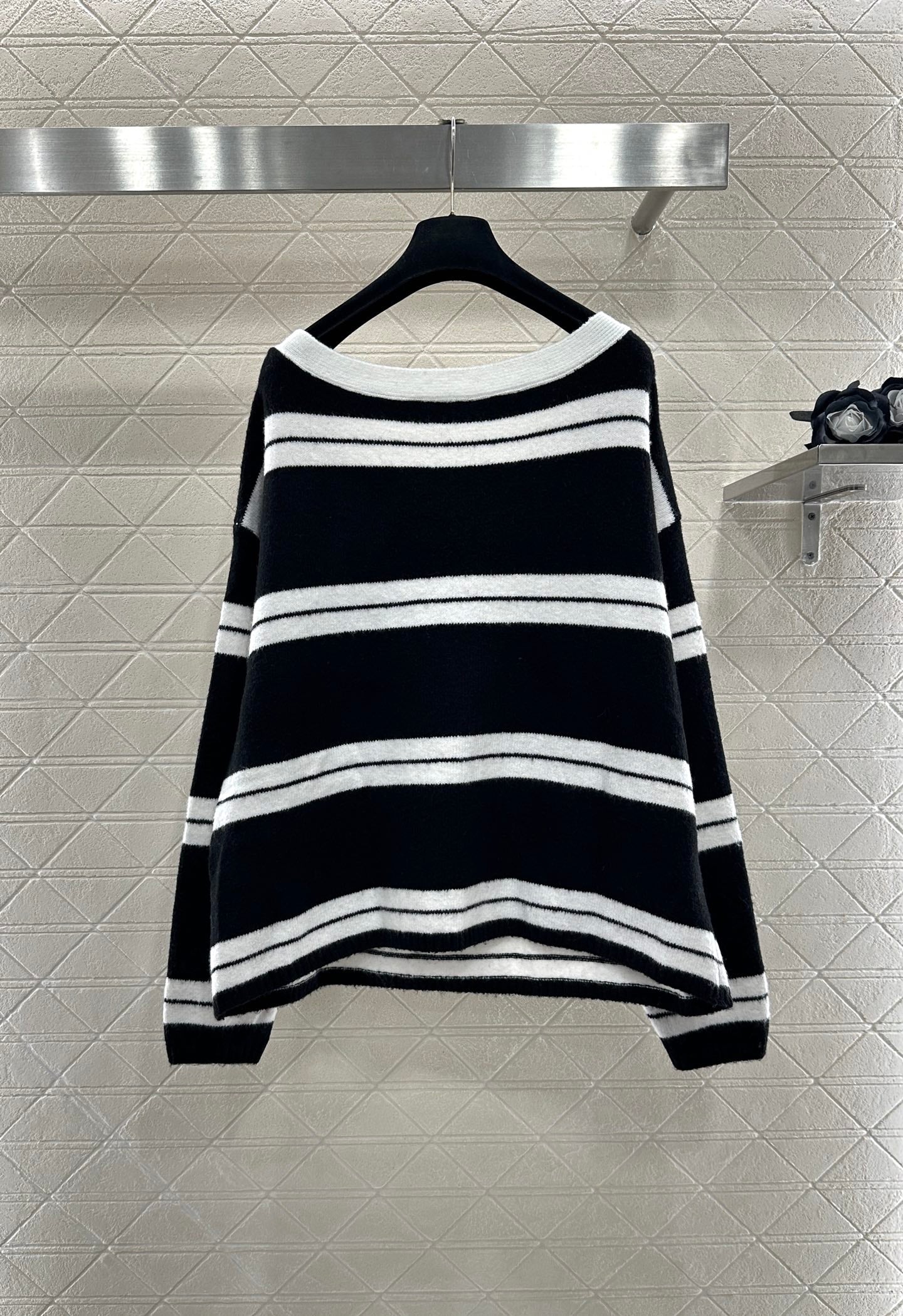 25fw Striped Knitted Top and Shorts Set