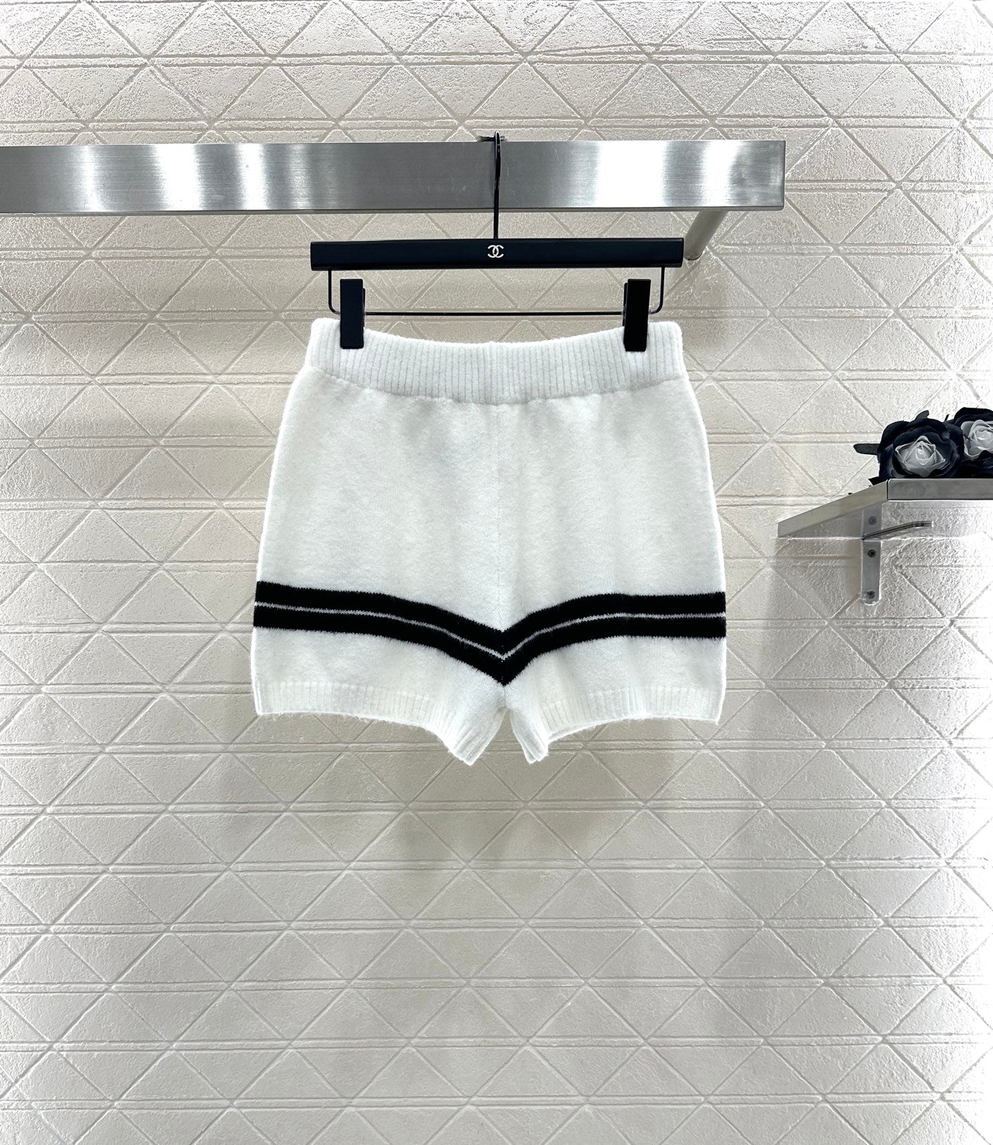 25fw Striped Knitted Top and Shorts Set