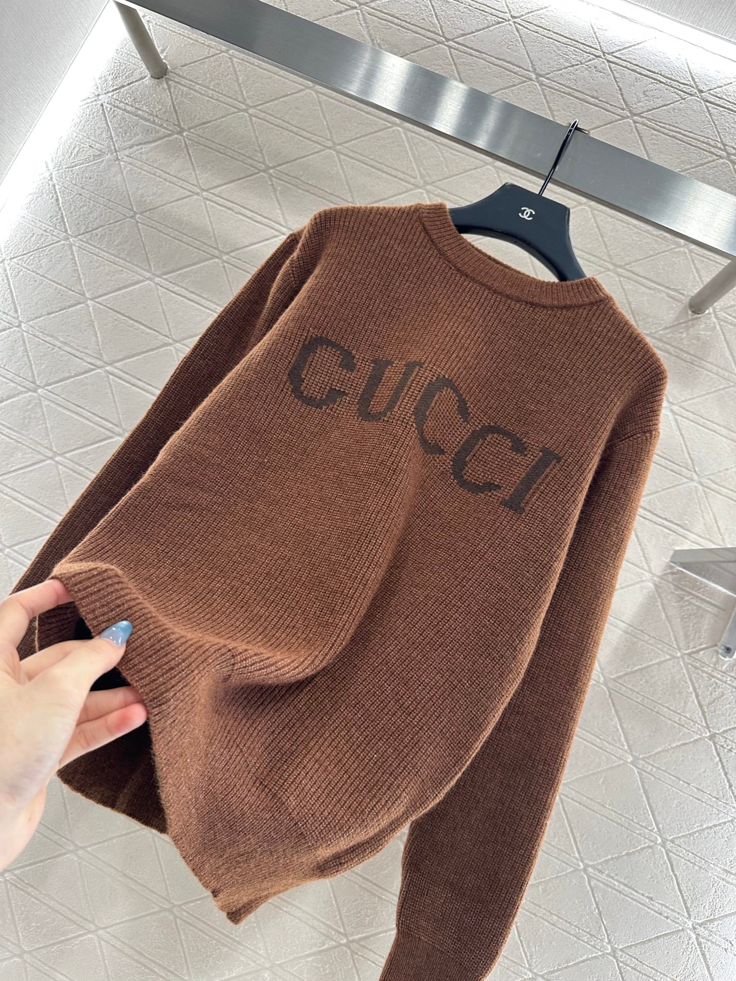 25fw Simple letter pullover sweater