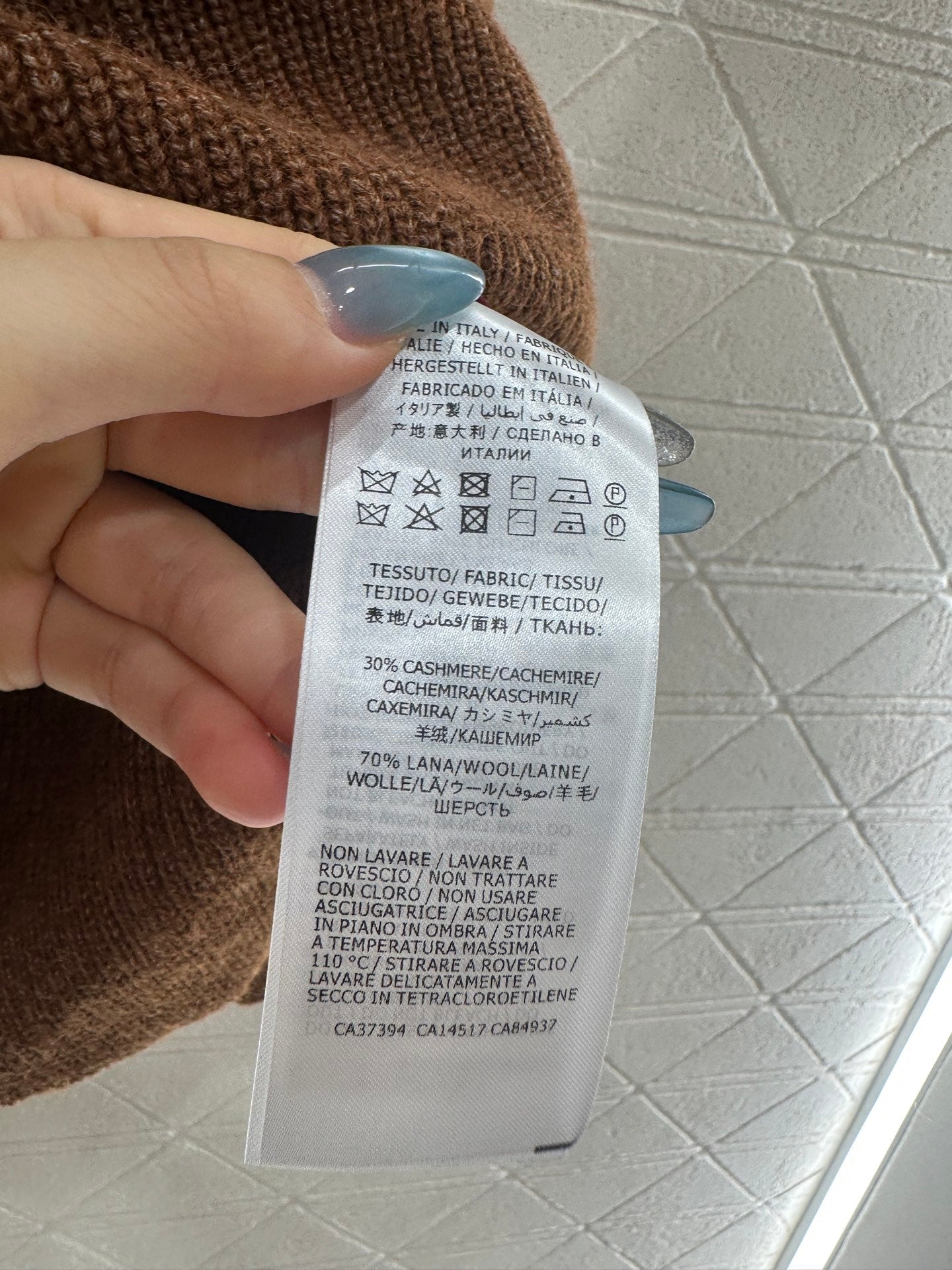 25fw Simple letter pullover sweater