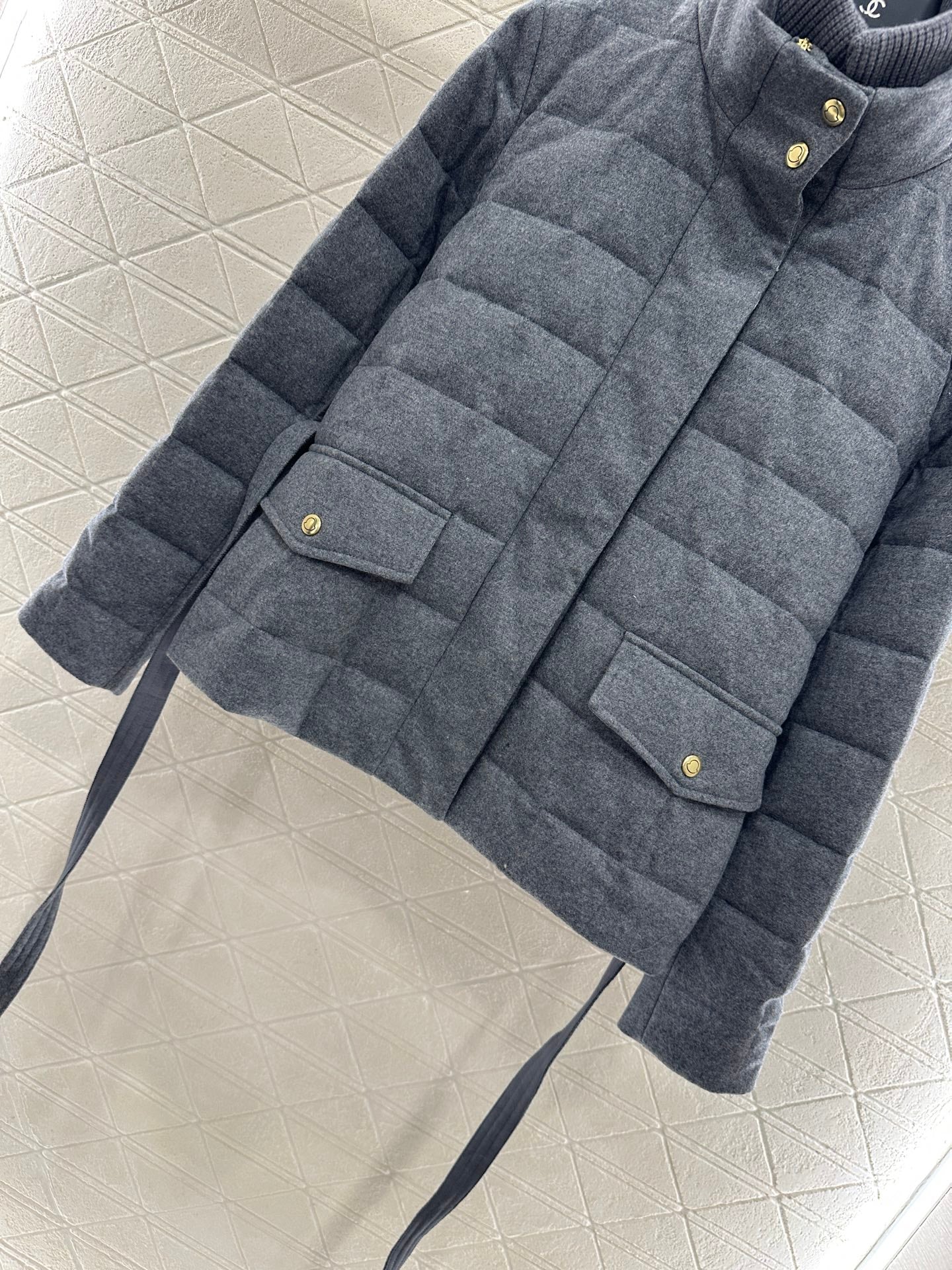 25fw Knitted high neck belt down jacket