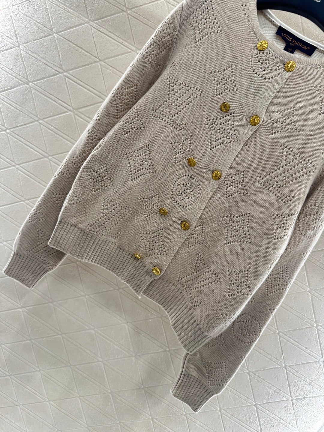 25fw Hollow knit breasted cardigan