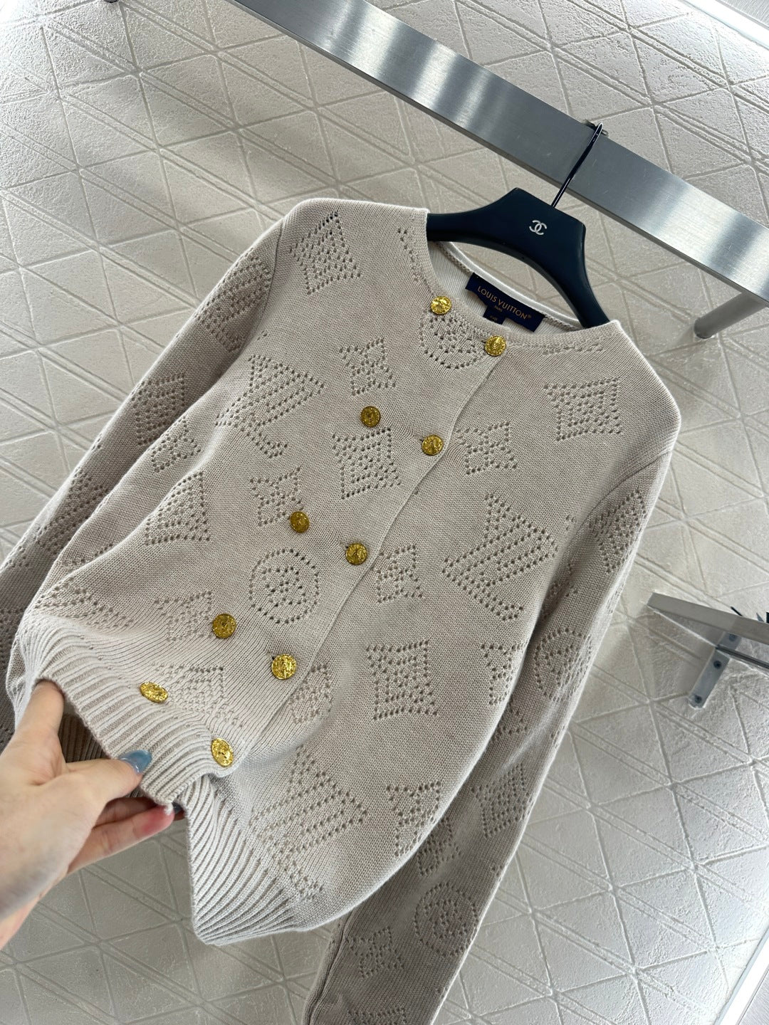 25fw Hollow knit breasted cardigan