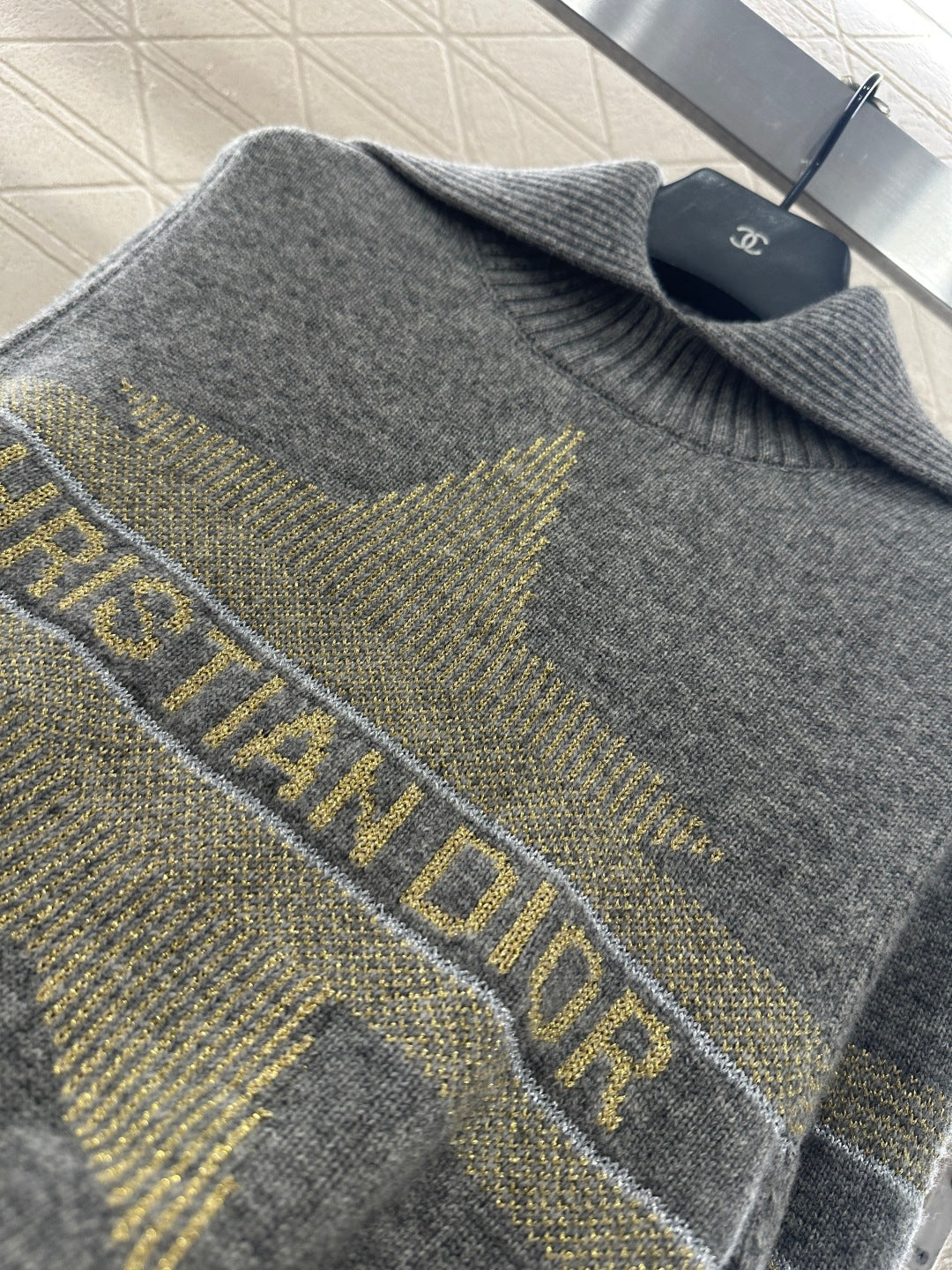 25fw Collar knit pullover sweater