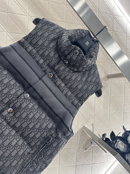 25fw Stand up collar jacquard down vest