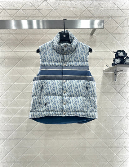 25fw Stand up collar jacquard down vest