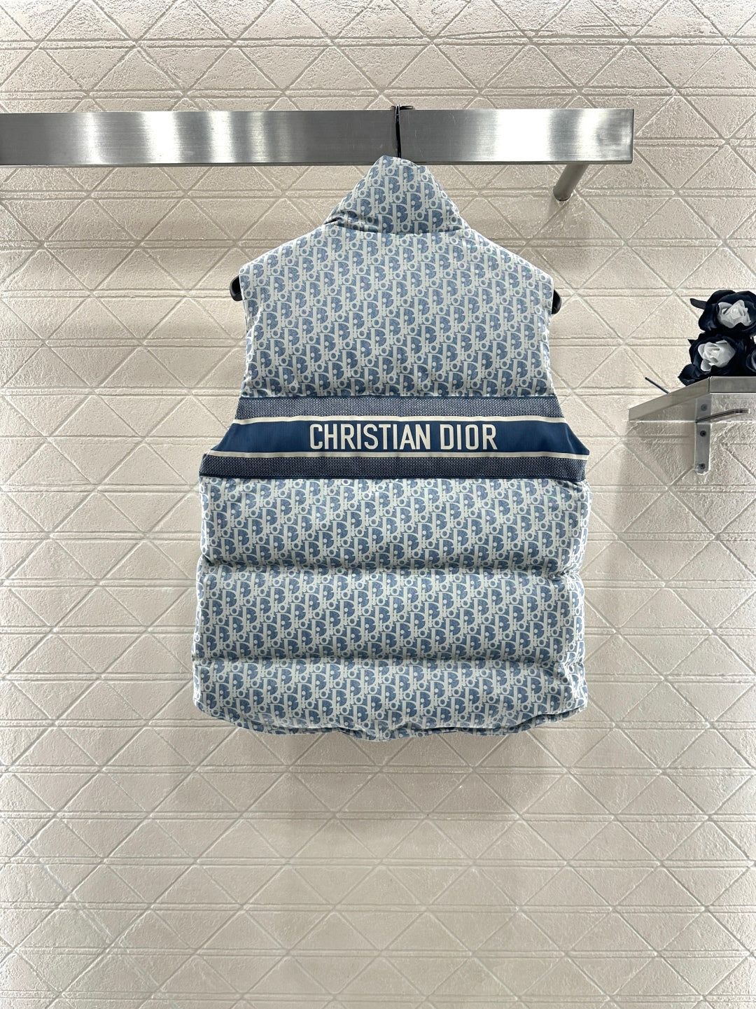 25fw Stand up collar jacquard down vest