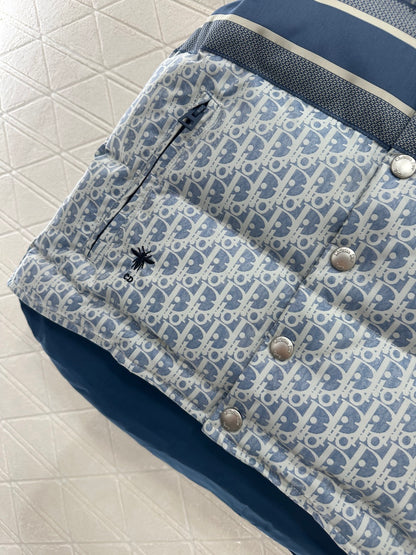 25fw Stand up collar jacquard down vest