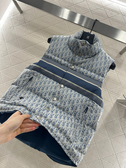 25fw Stand up collar jacquard down vest