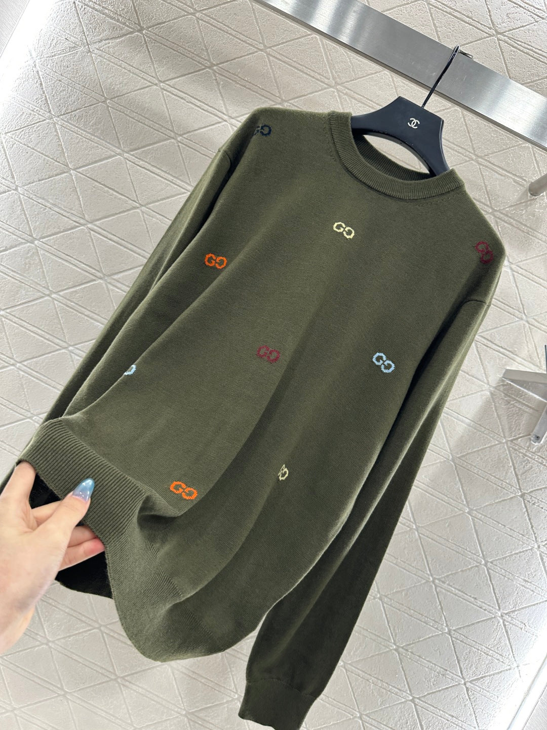 25fw Hooded letter knitted top