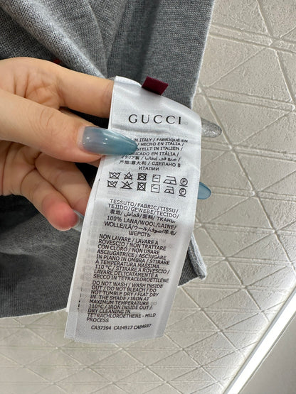 25fw Hooded letter knitted top