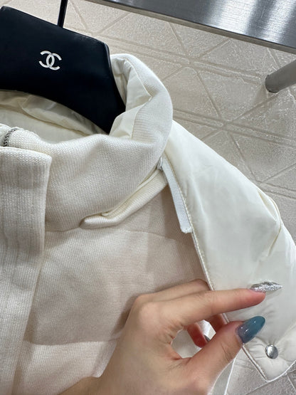 25fw Detachable hooded double-sided down vest