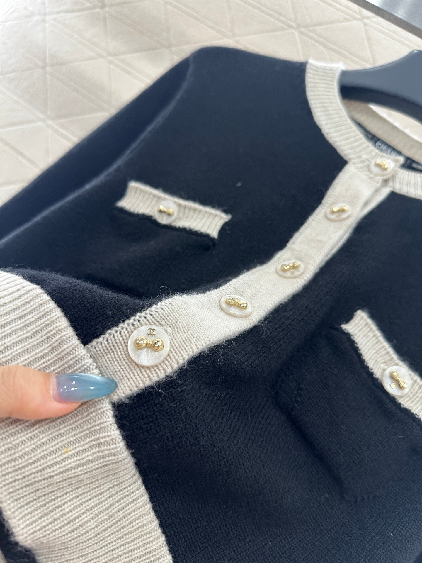 25fw Color blocking pocket sweater