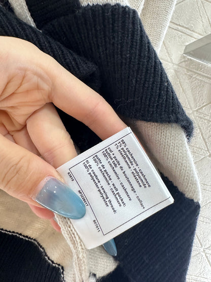 25fw Color blocking pocket sweater