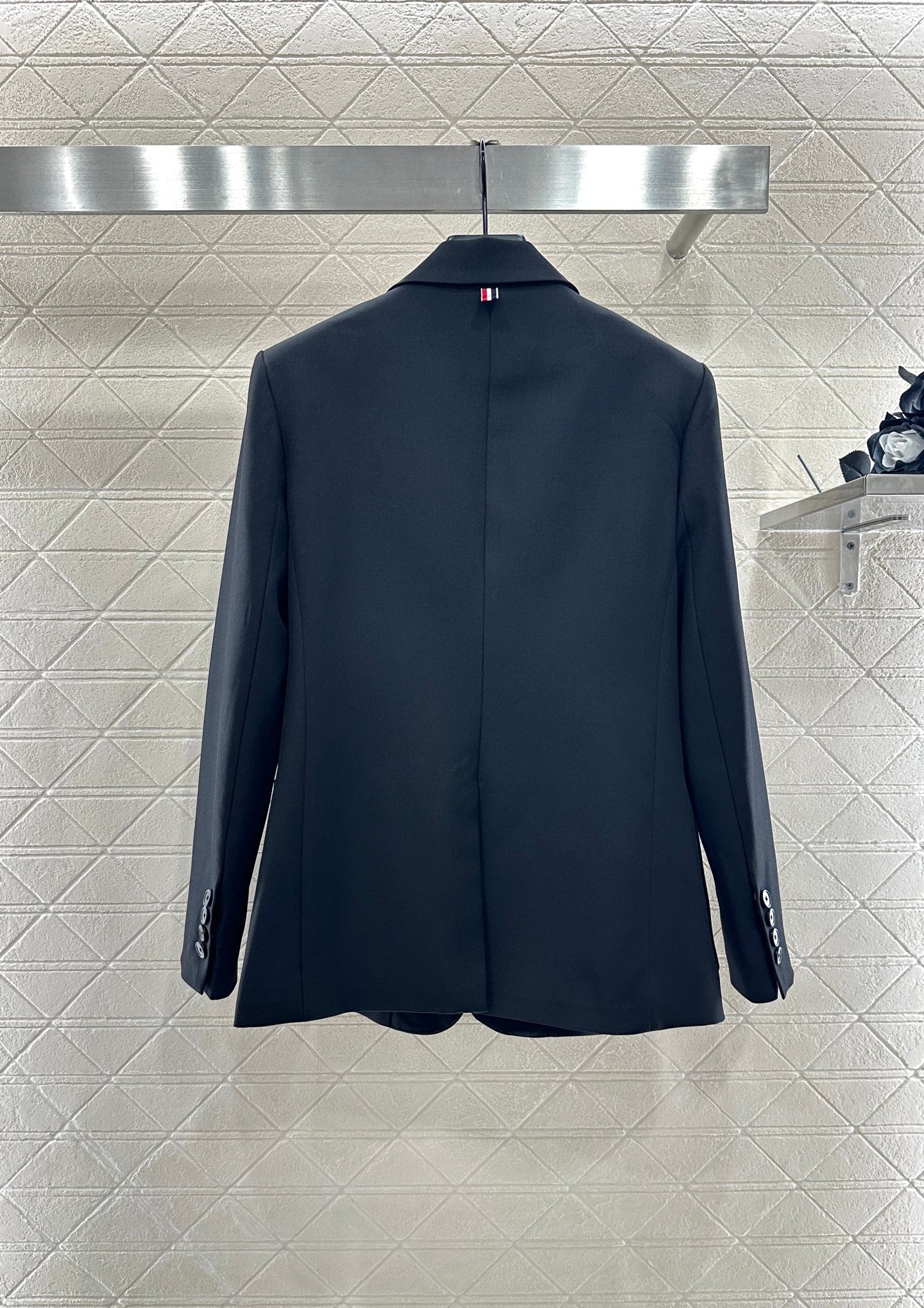 25fw Shoulder shaped suit jacket
