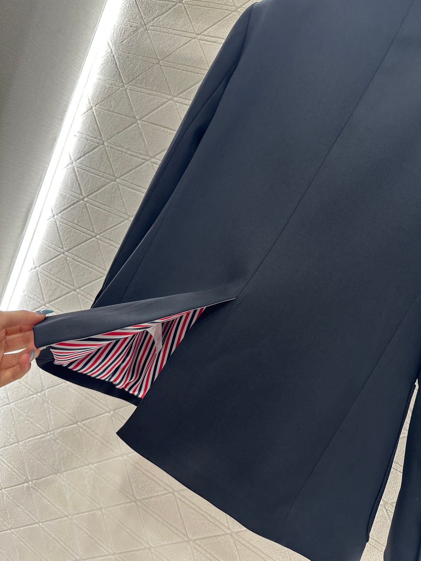 25fw Shoulder shaped suit jacket