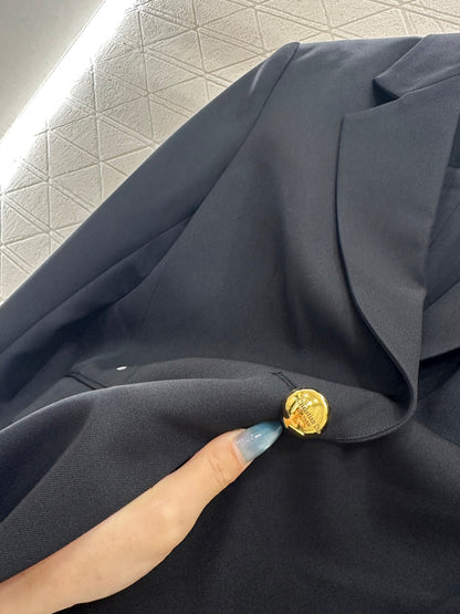 25fw Shoulder shaped suit jacket