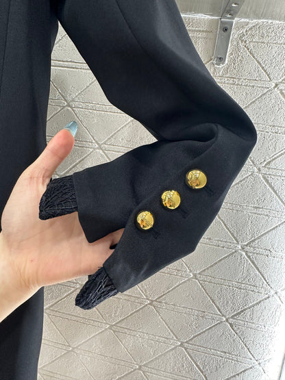 25fw Shoulder shaped suit jacket