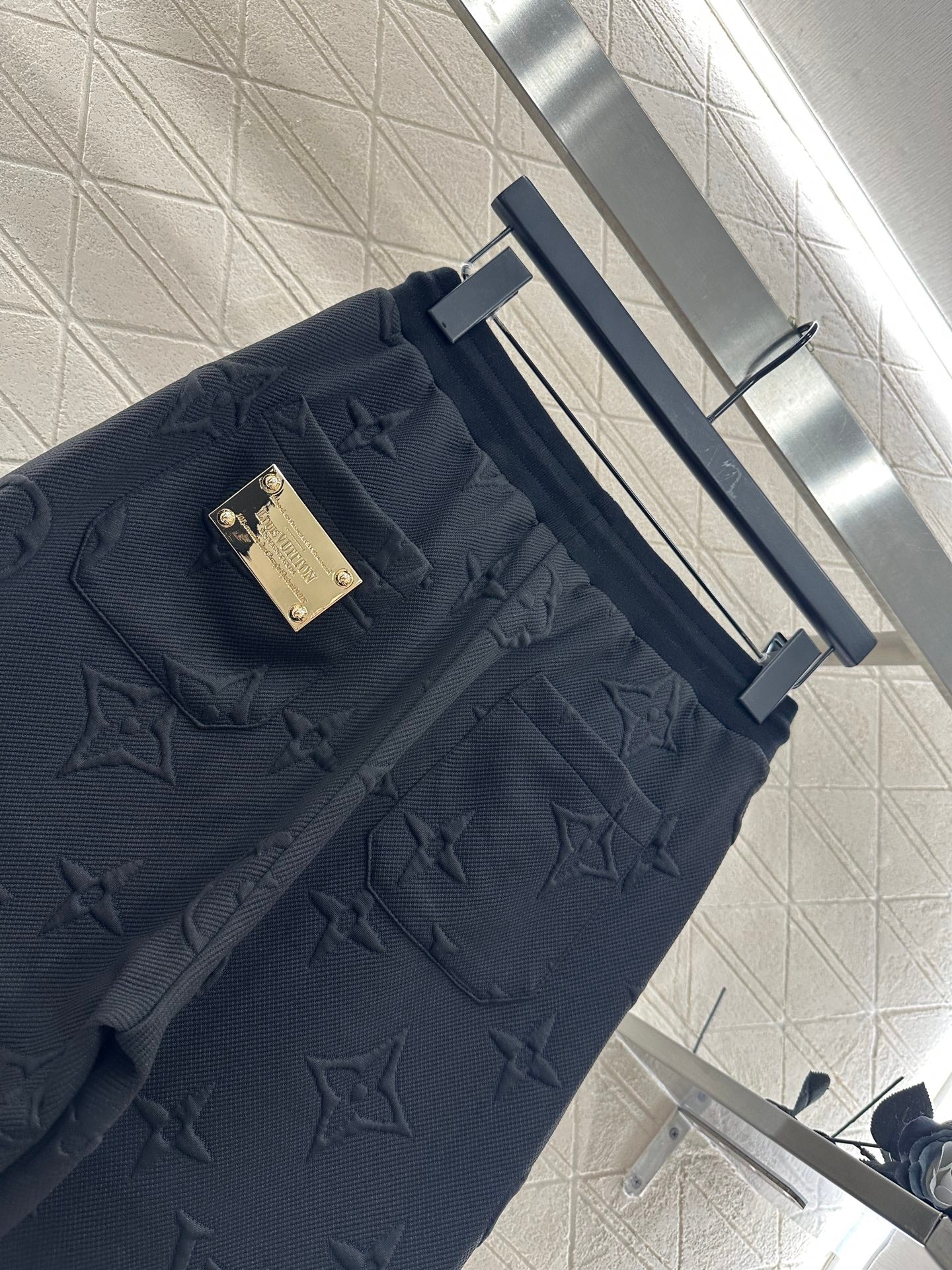 25fw Embossed hooded set