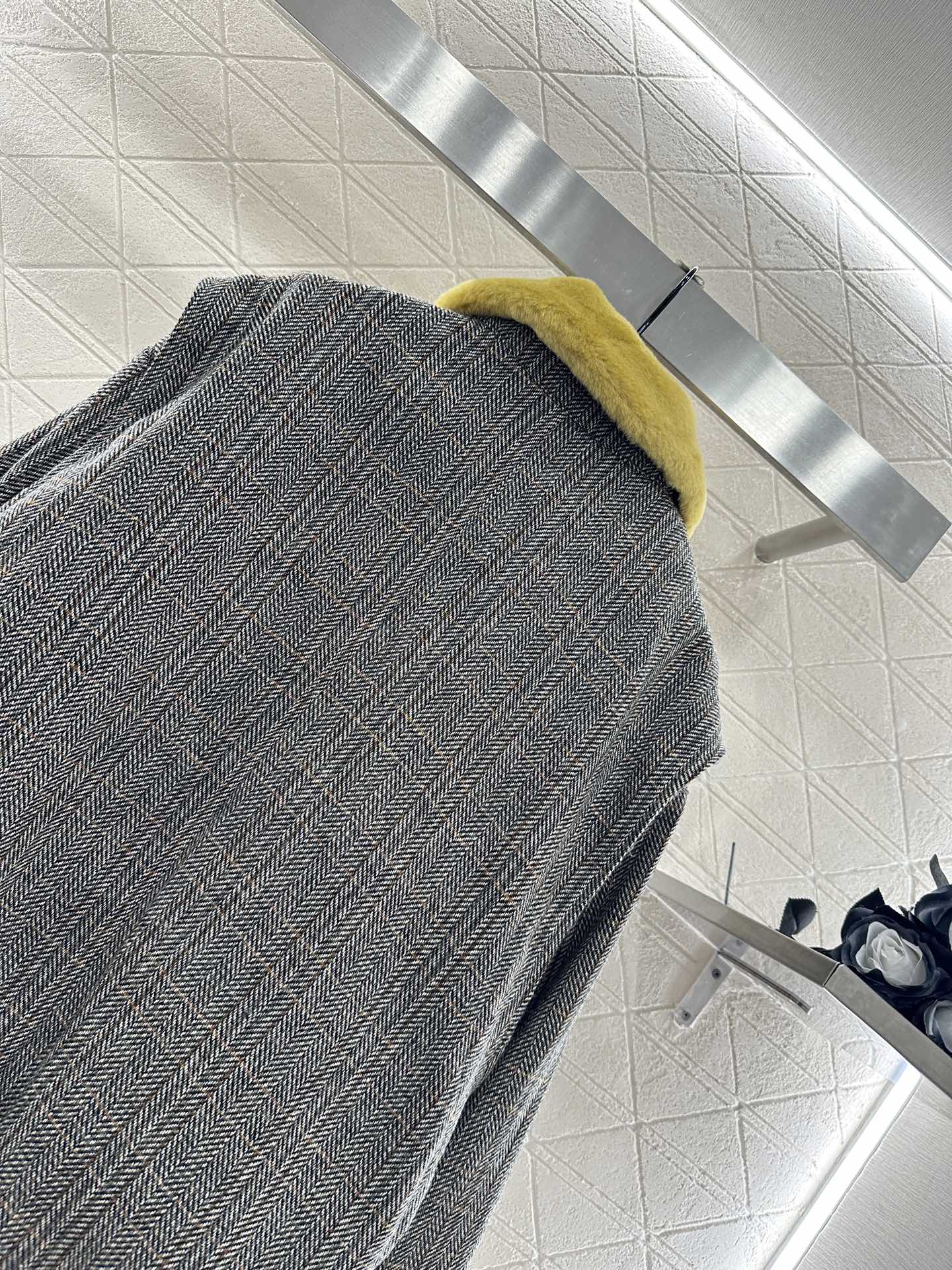 25fw Detachable fur collar jacket