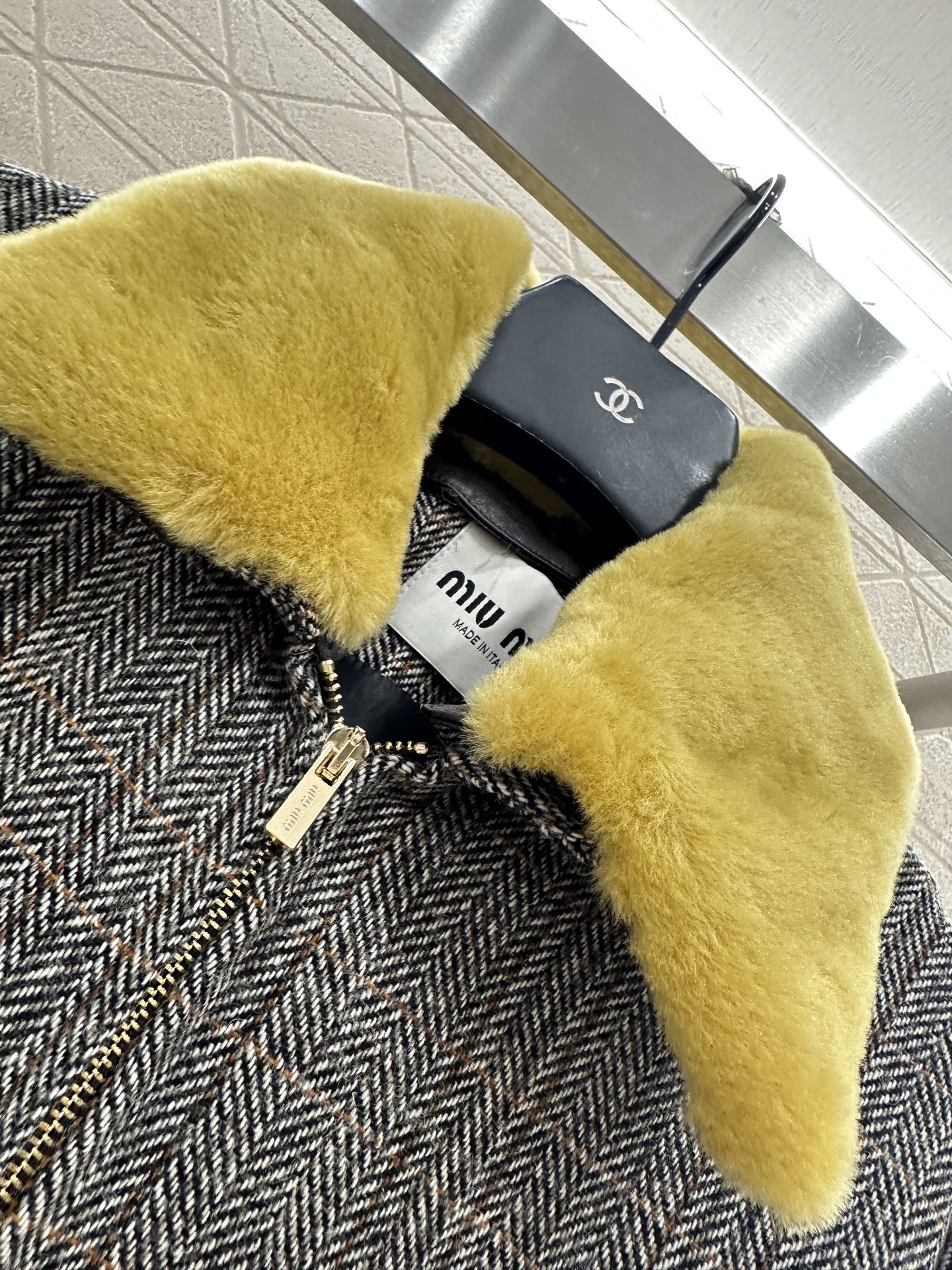 25fw Detachable fur collar jacket