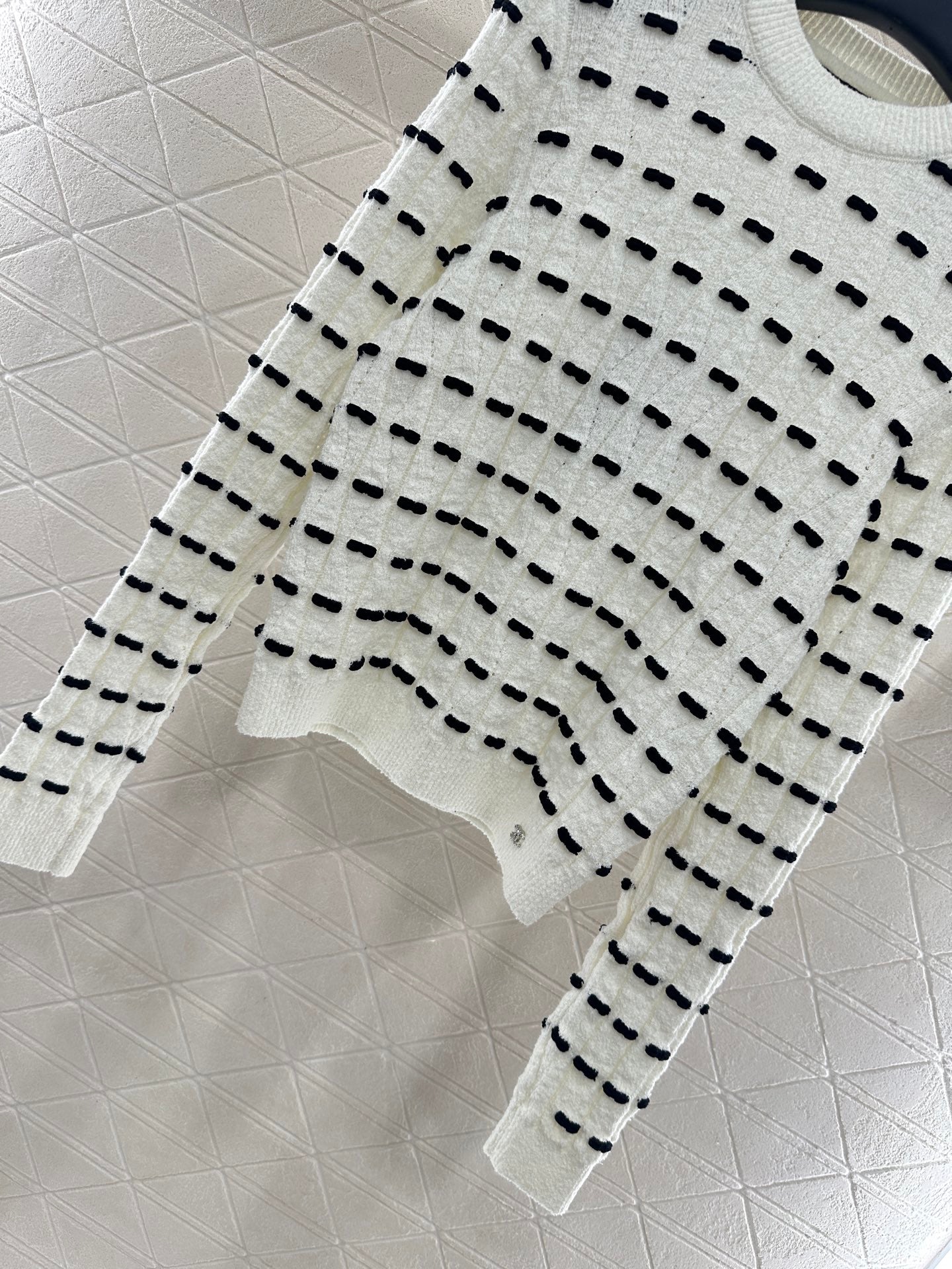 25fw Bow knit long sleeved shirt