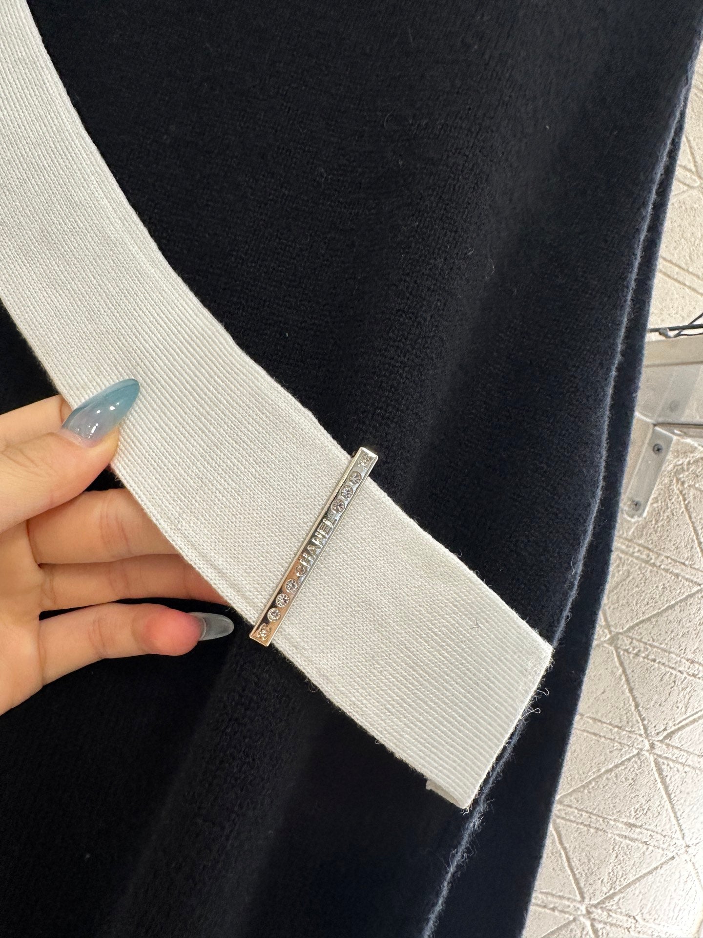 25fw Hooded bow knit dress