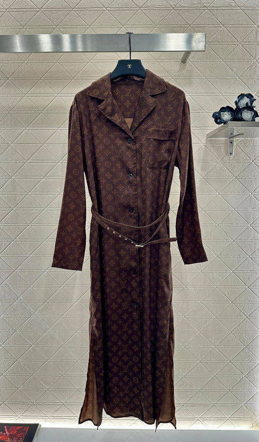 Printed belt lining dress