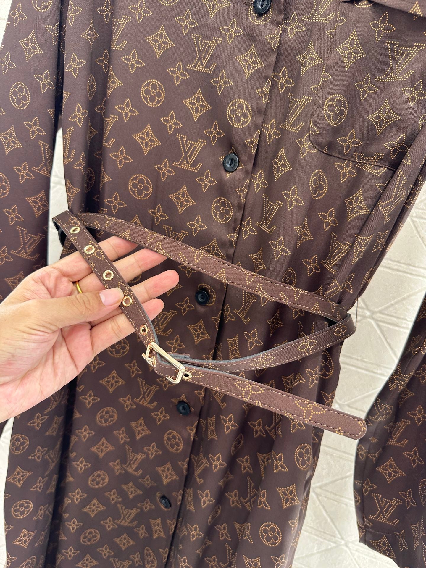 Printed belt lining dress