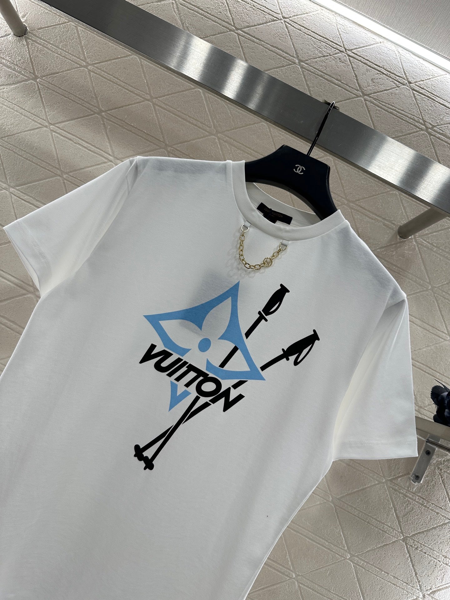 Chain round neck printed T-shirt