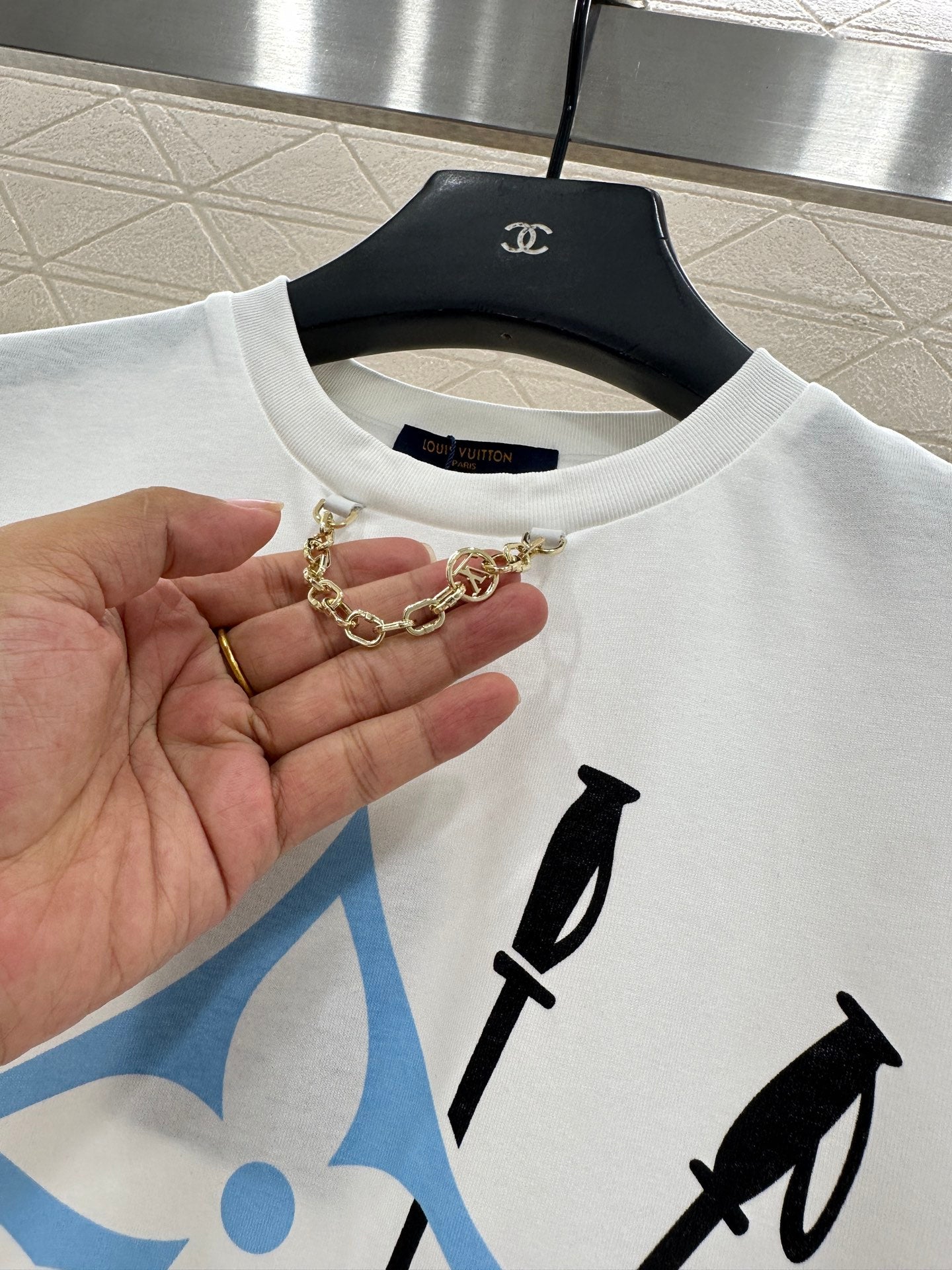 Chain round neck printed T-shirt