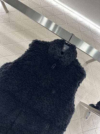 Teddy plush zipper down vest