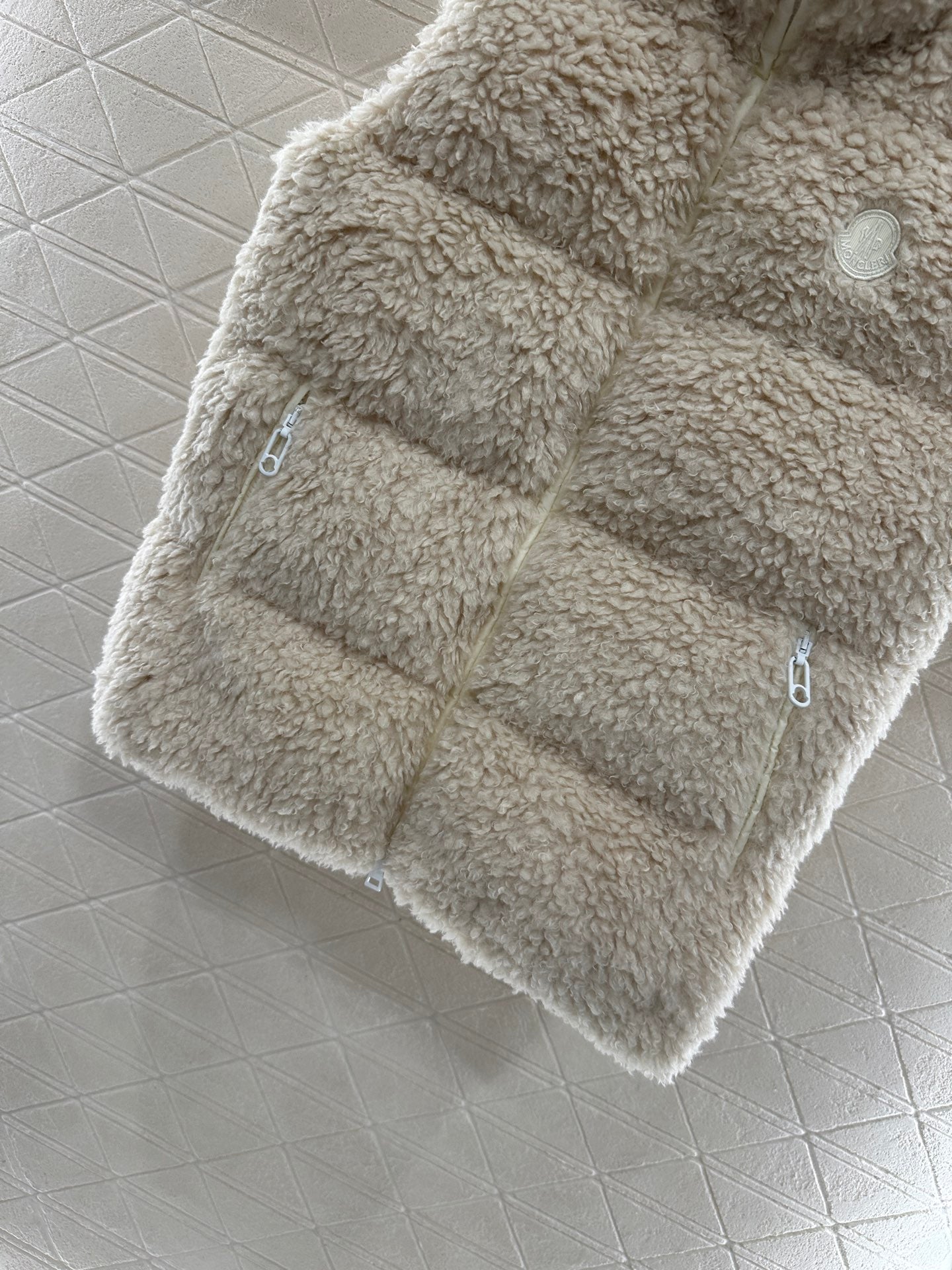 Teddy plush zipper down vest