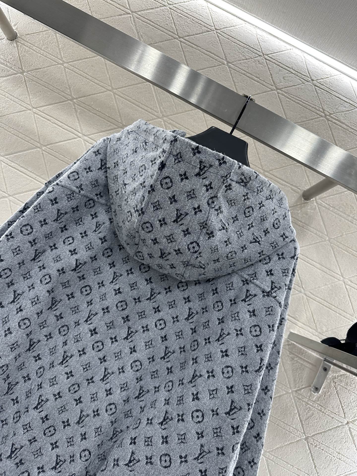 Jacquard hooded jacket