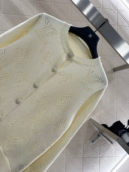 Jacquard knitted cardigan pleated skirt set