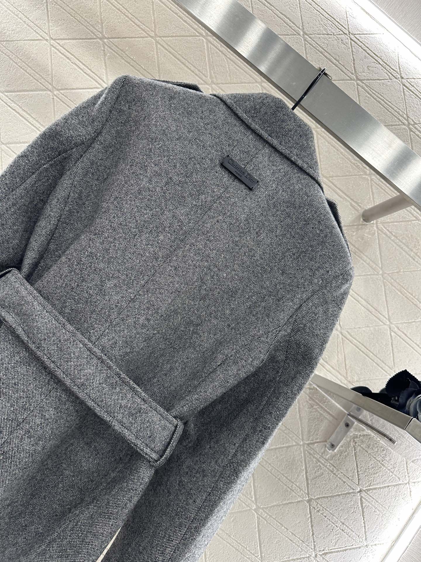 Lapel waistband woolen coat