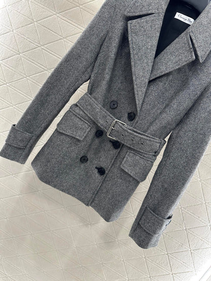 Lapel waistband woolen coat