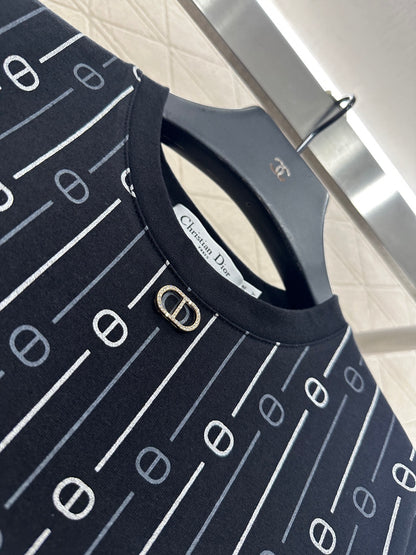 Round neck printed T-shirt