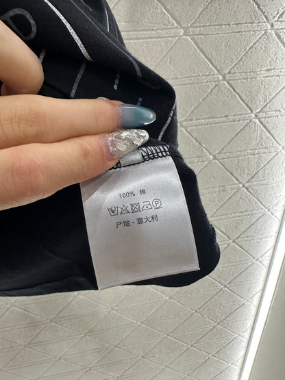 Round neck printed T-shirt