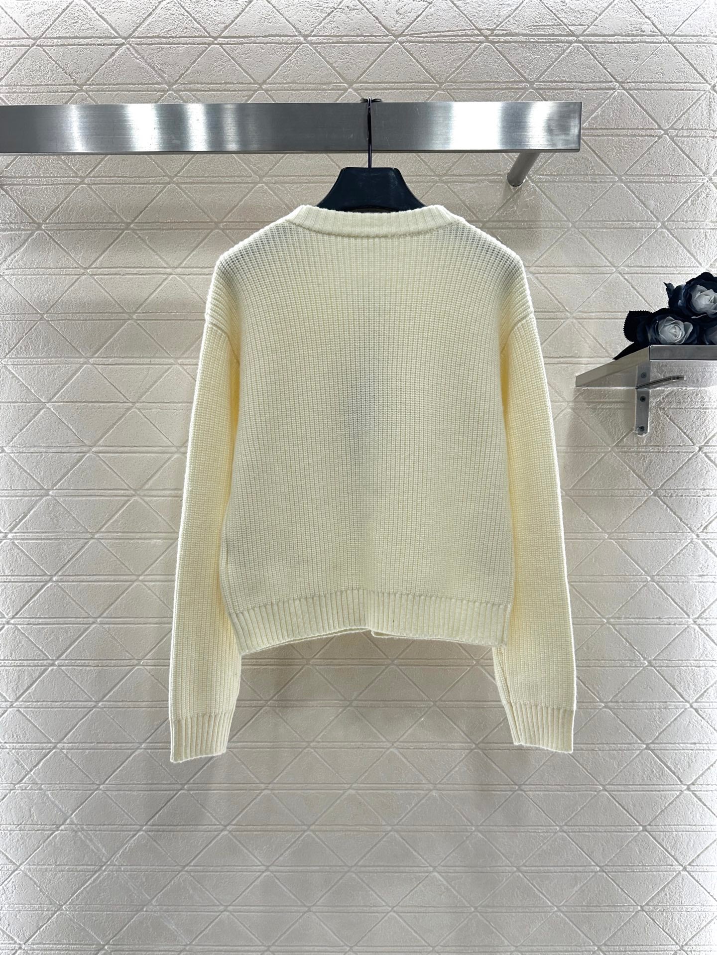 Round neck bow tie plain knit cardigan